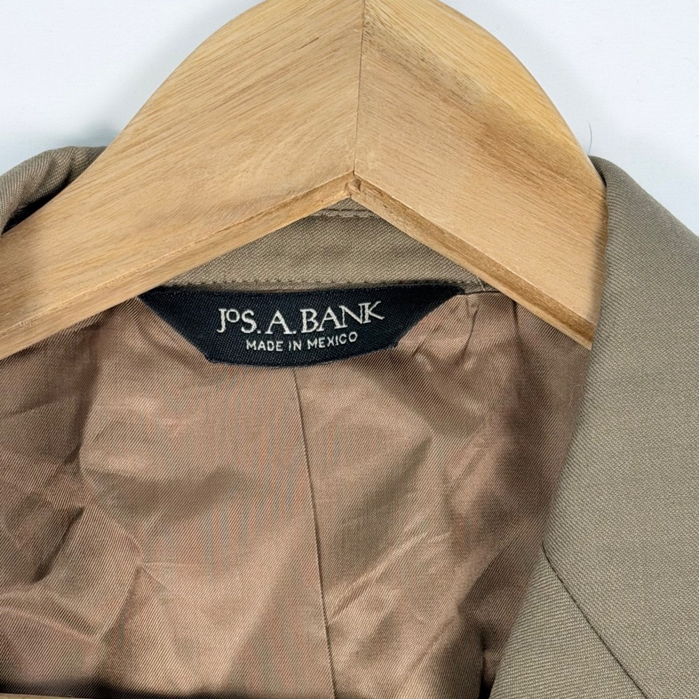 Jos A Bank Mens Blazer Sport Coat 44R Brown Wool Executive Professional - Picture 5 of 12